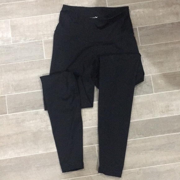 Old Navy Active Go Dry Leggings - Picture 2 of 3